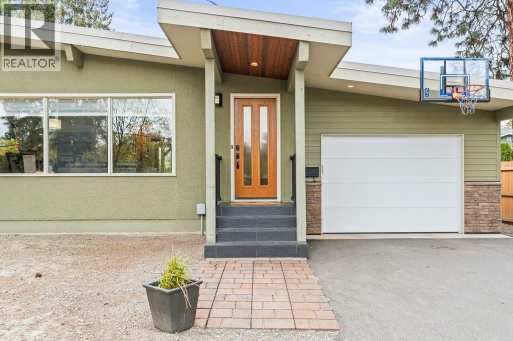 1784 HIGHLAND DRIVE NORTH Image 2