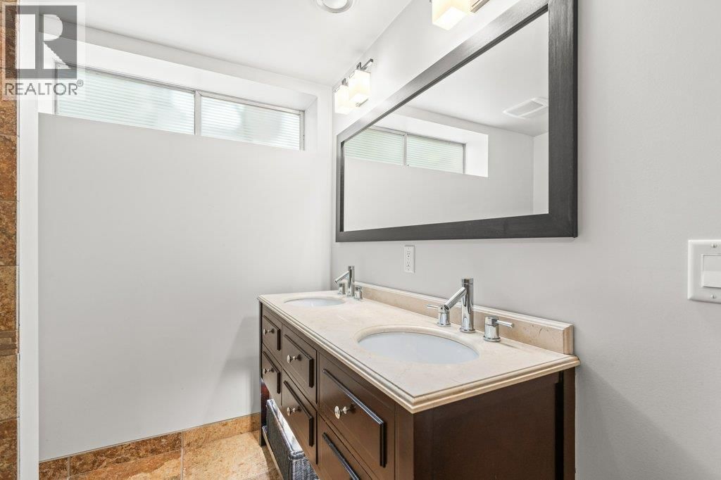 1784 HIGHLAND DRIVE NORTH Image 28