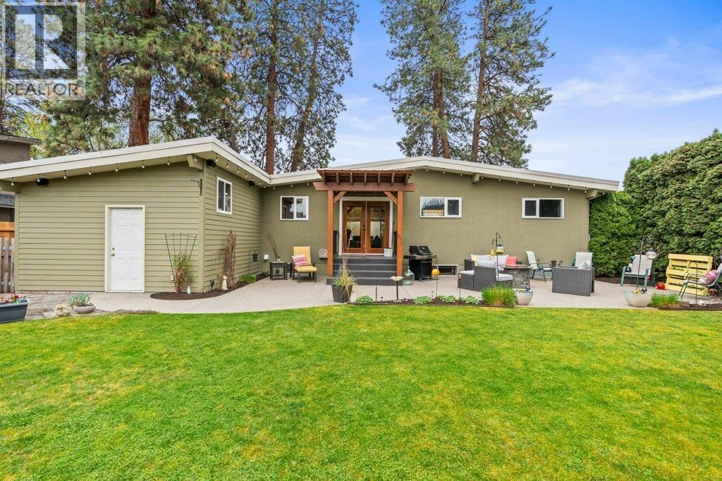 1784 HIGHLAND DRIVE NORTH Image 35