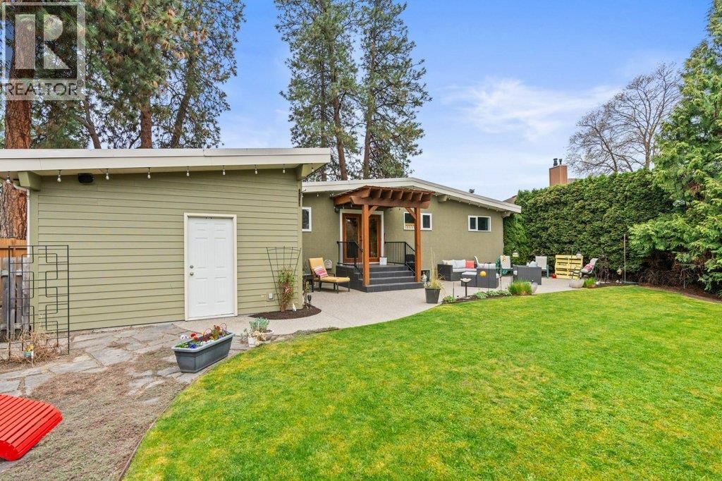 1784 HIGHLAND DRIVE NORTH Image 36