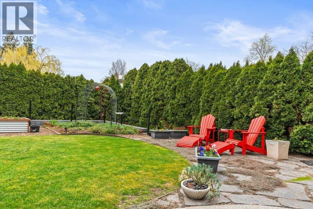 1784 HIGHLAND DRIVE NORTH Image 39