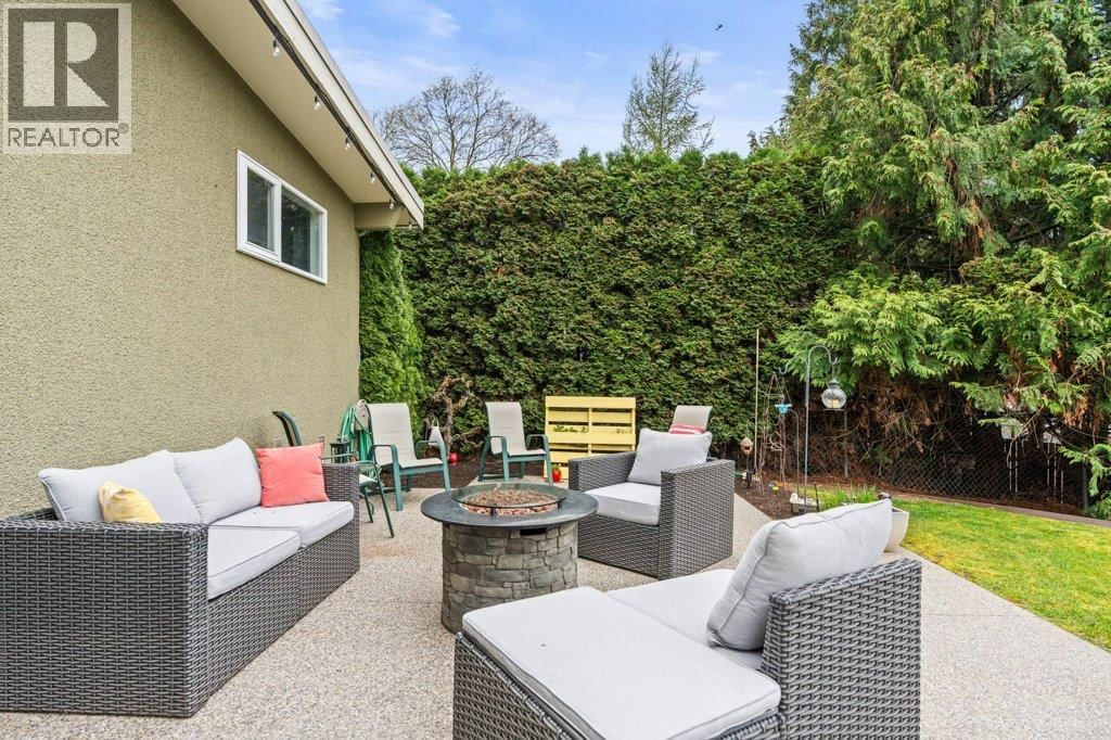 1784 HIGHLAND DRIVE NORTH Image 41