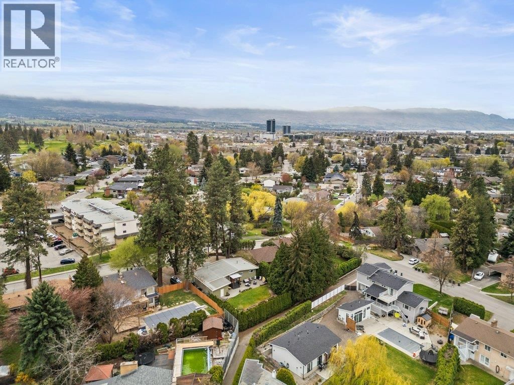 1784 HIGHLAND DRIVE NORTH Image 55