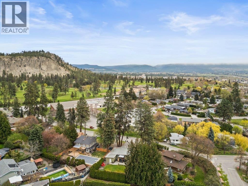 1784 HIGHLAND DRIVE NORTH Image 56