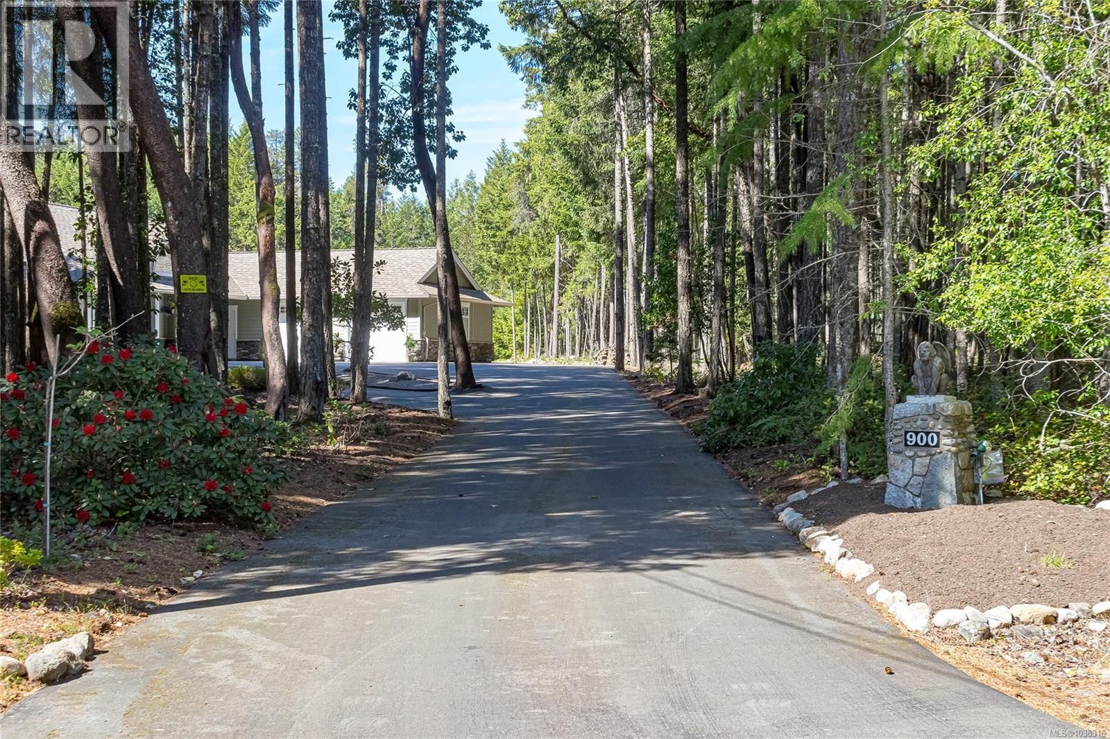 900 Rivers Edge Drive property photo
