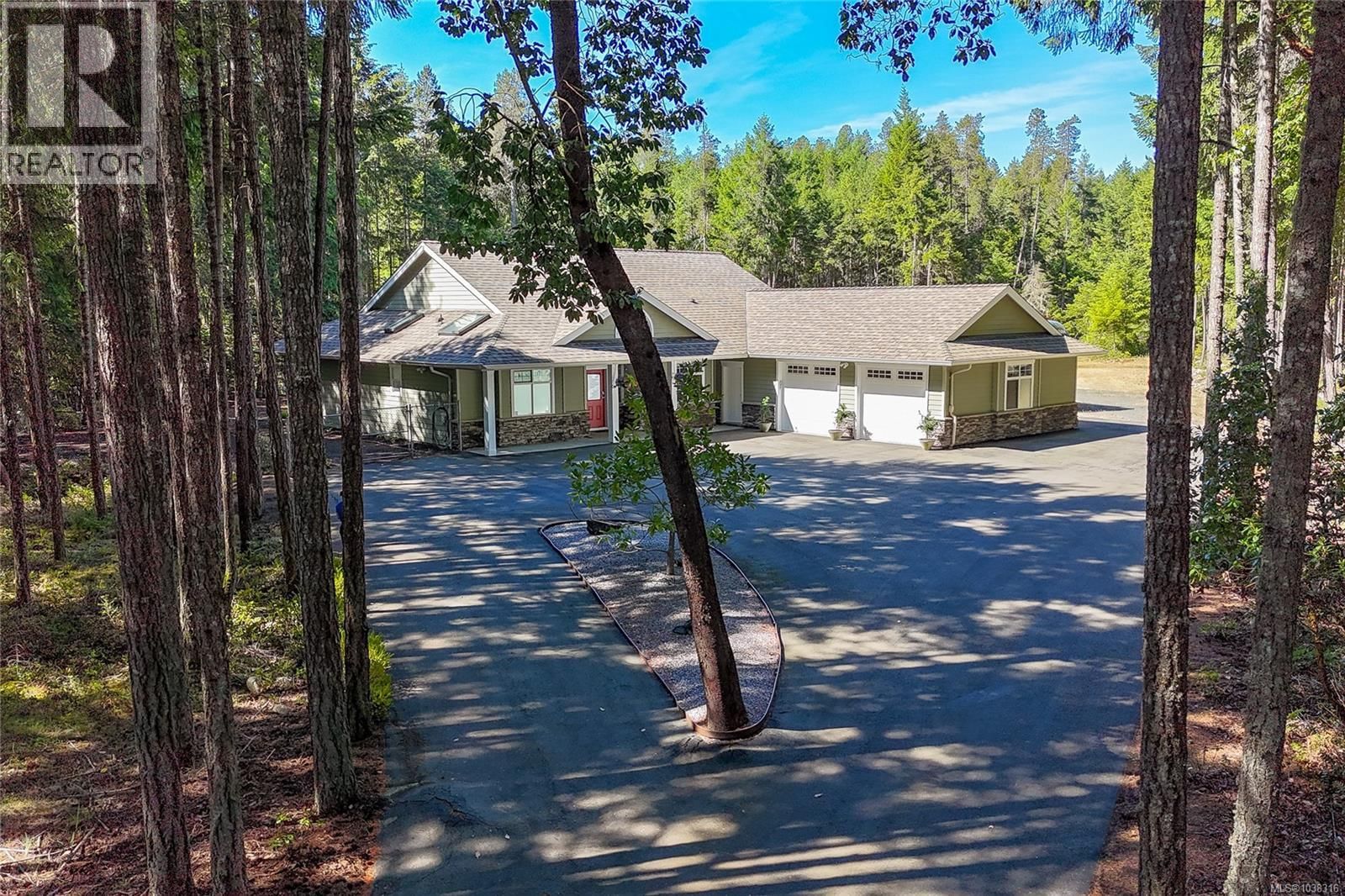 900 Rivers Edge Drive property photo
