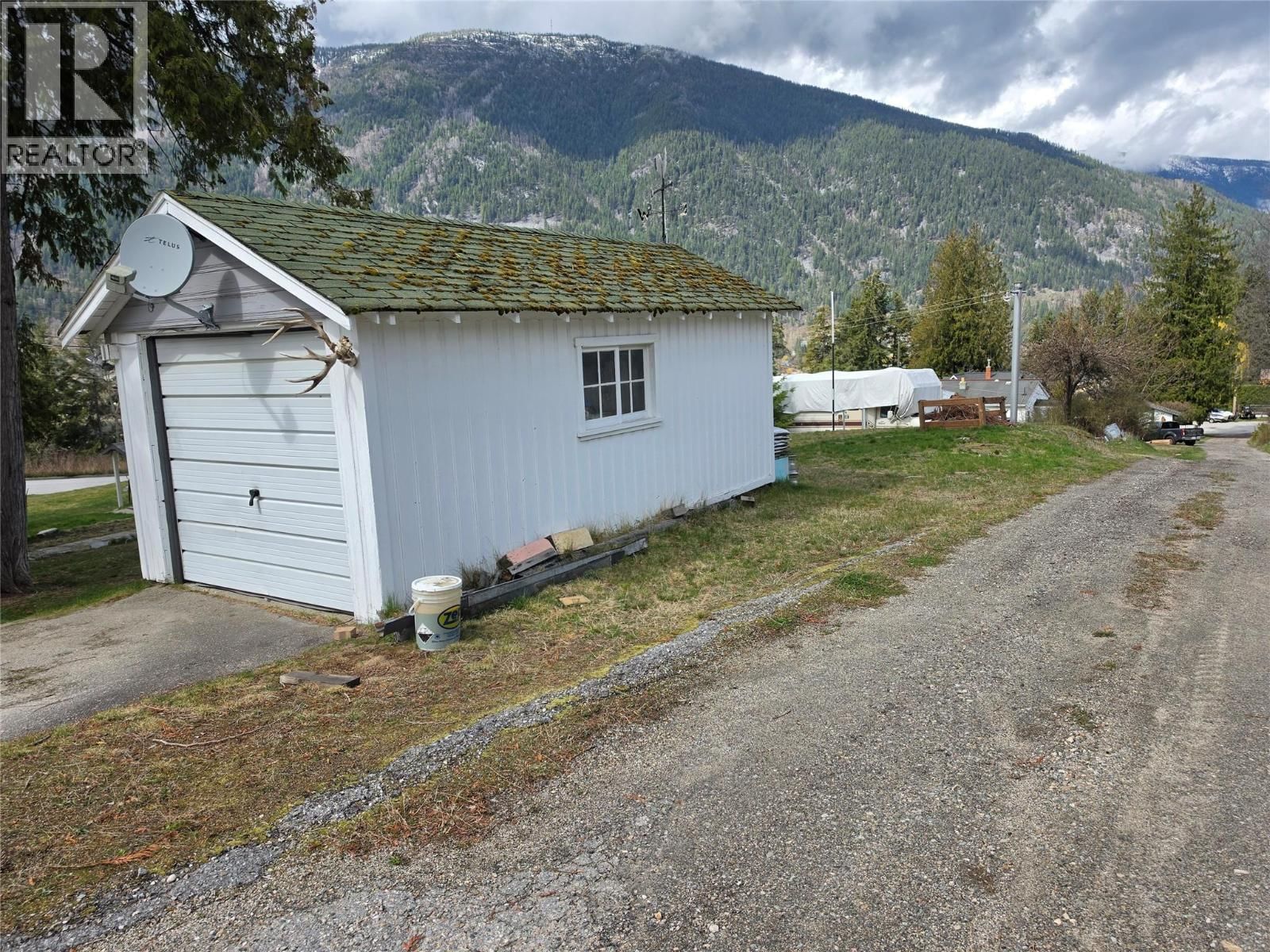 804 EIGHTH STREET Image 18