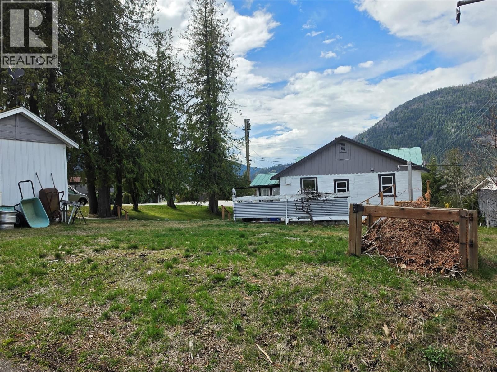 804 EIGHTH STREET Image 19