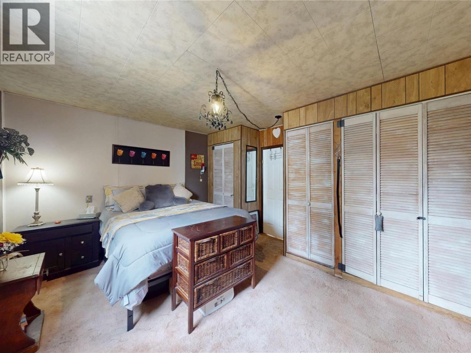 235 306TH AVENUE Image 18