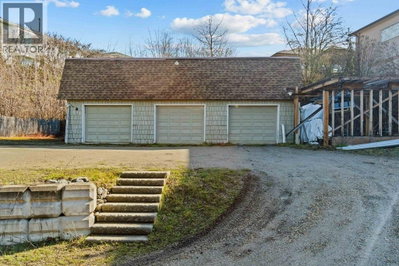1321 10 Avenue Northeast | Salmon Arm British Columbia | Slide Image Eighty