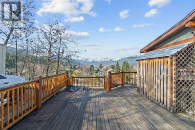 1321 10 Avenue Northeast | Salmon Arm British Columbia | Slide Image Nine
