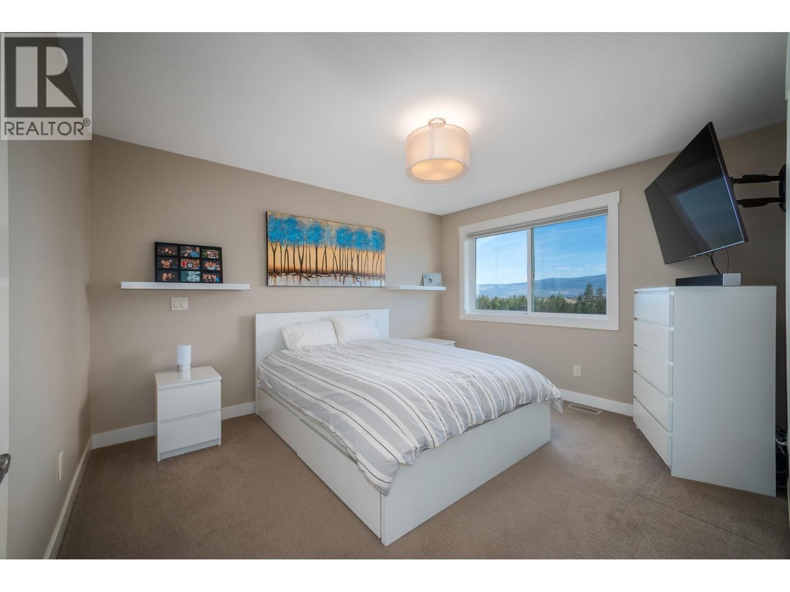 1915 ROSEALEE LANE Image 14