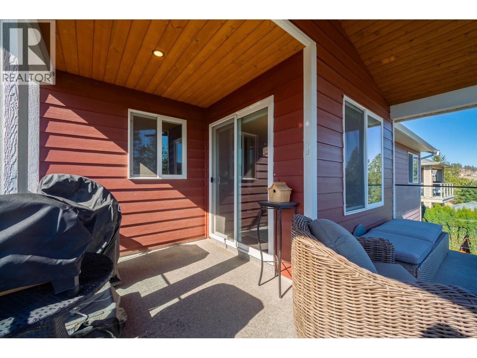 1915 ROSEALEE LANE Image 22