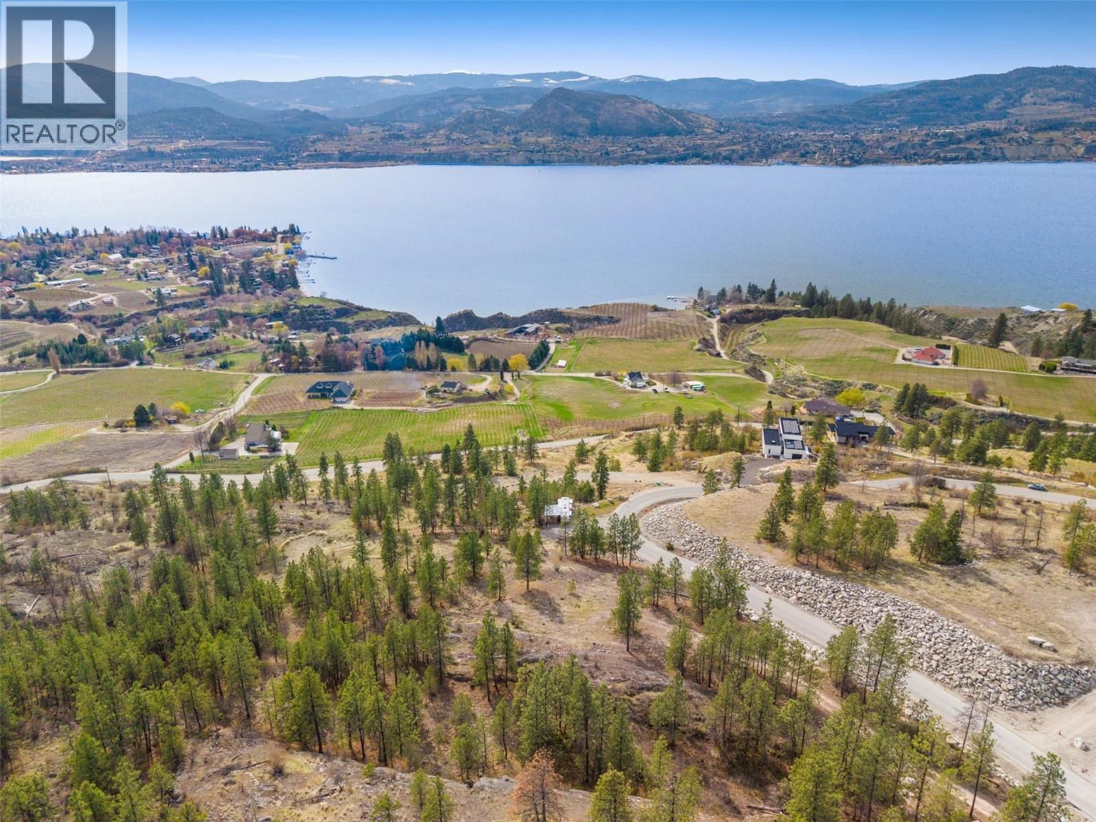 4650 North Naramata Road, Naramata, British Columbia V0H 1N1