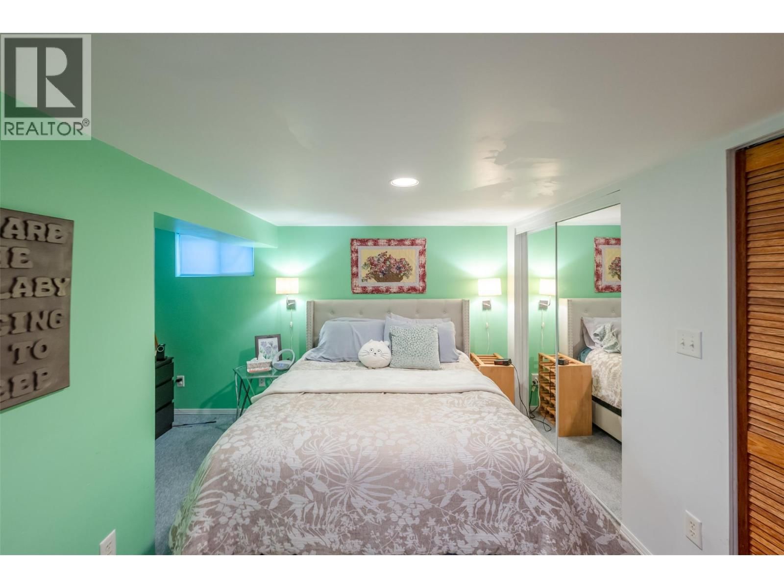 424 PENTICTON AVENUE Image 34