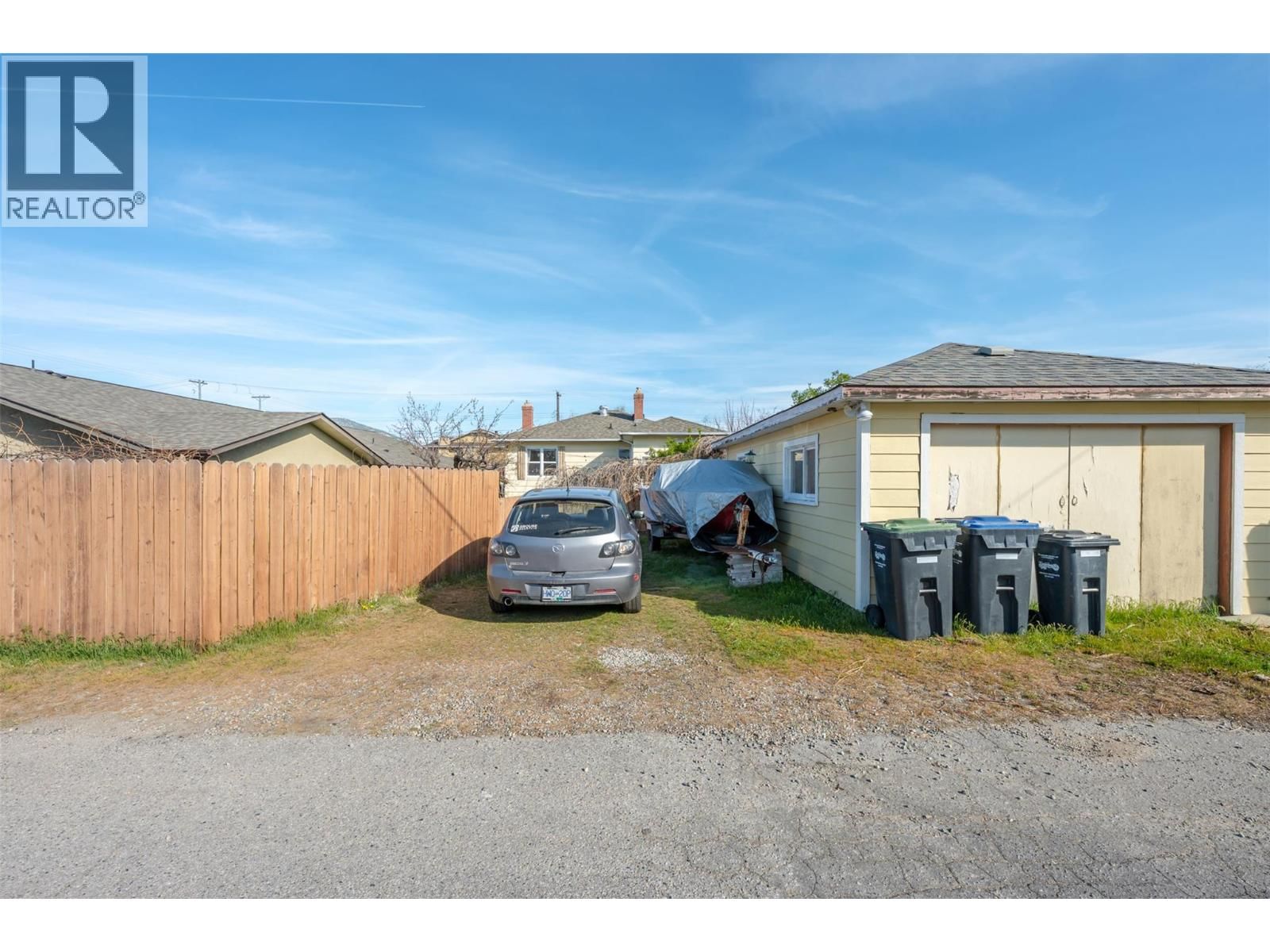 424 PENTICTON AVENUE Image 51