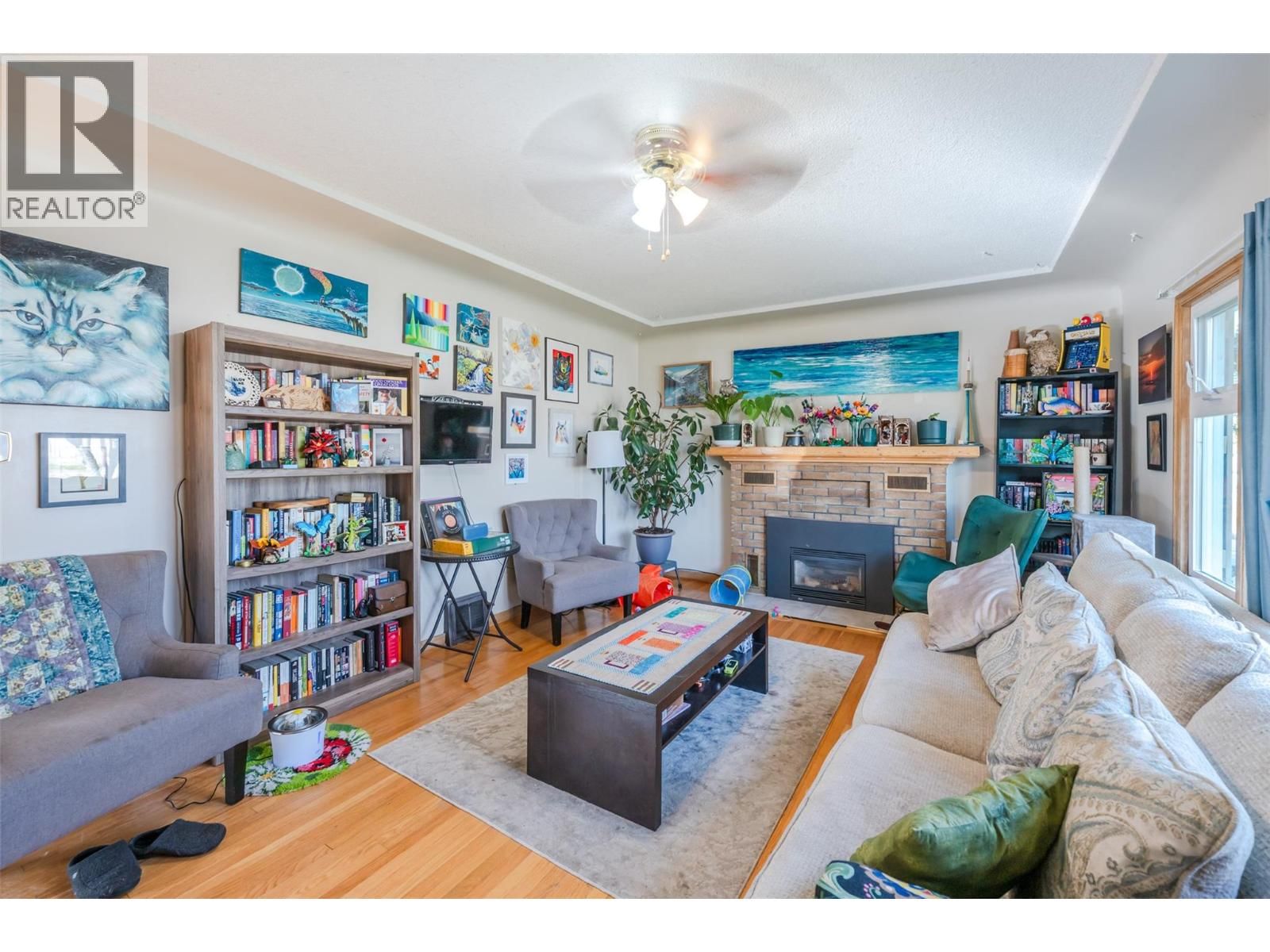 424 PENTICTON AVENUE Image 7