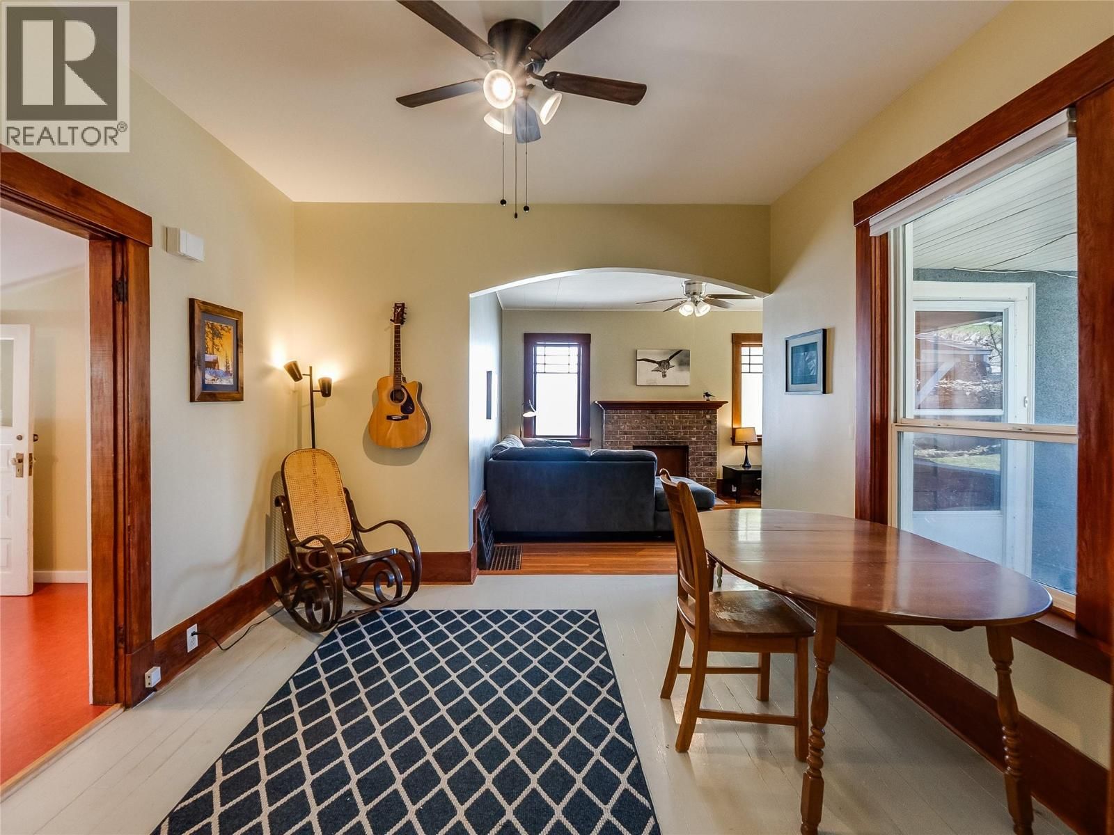 1320 FALLS STREET Image 13