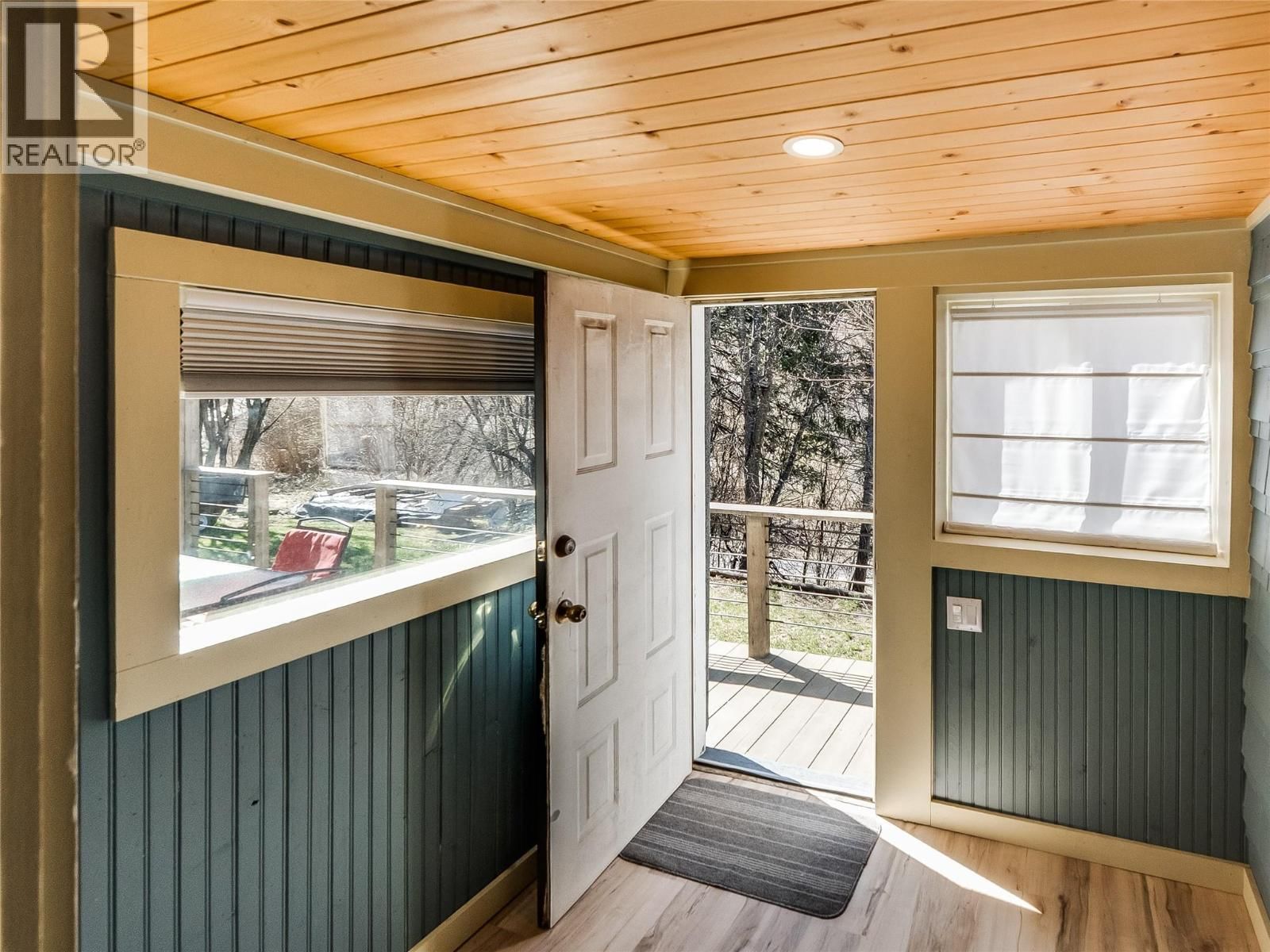 1320 FALLS STREET Image 25