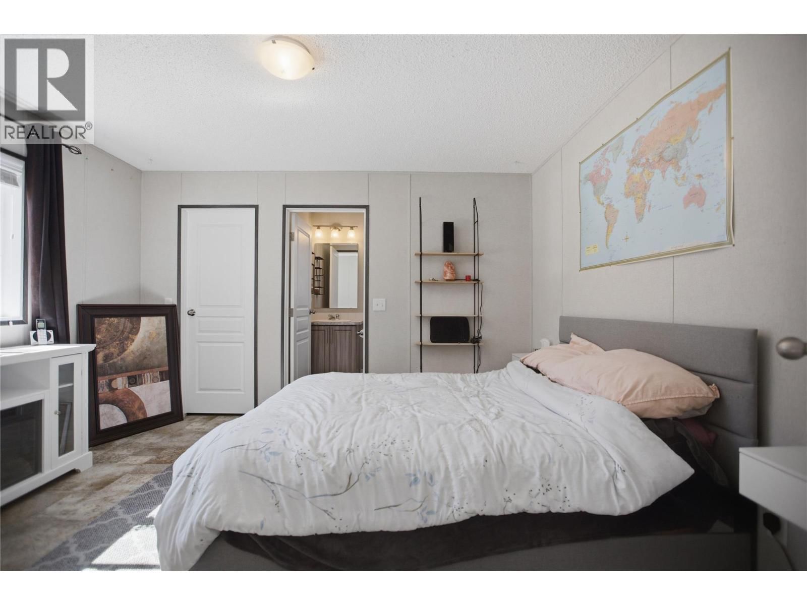 2263 OJIBWAY ROAD Image 19