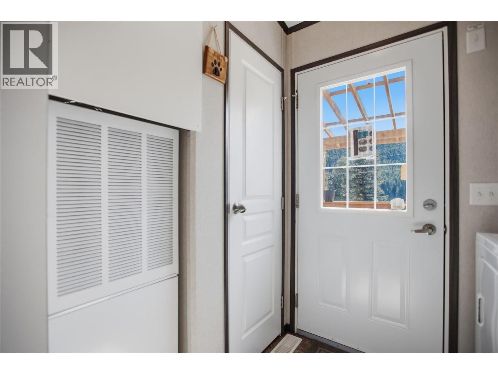 2263 OJIBWAY ROAD Image 23