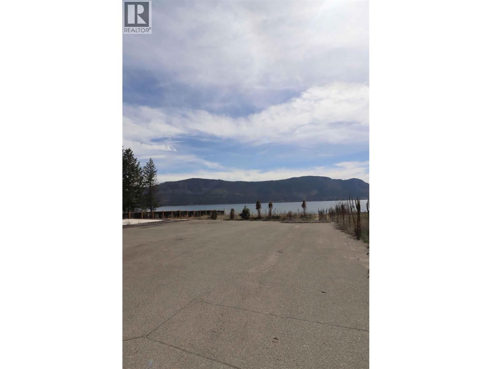 1497 LITTLE SHUSWAP LAKE ROAD Image 10