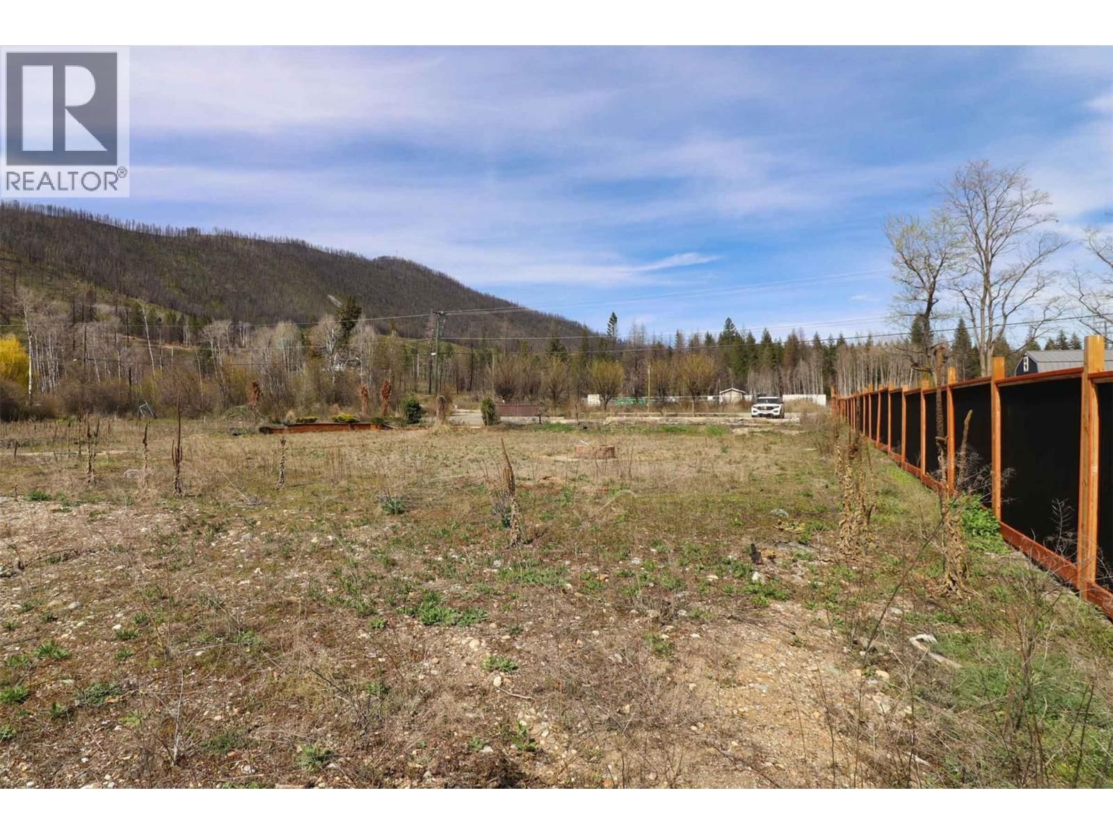 1497 LITTLE SHUSWAP LAKE ROAD Image 14