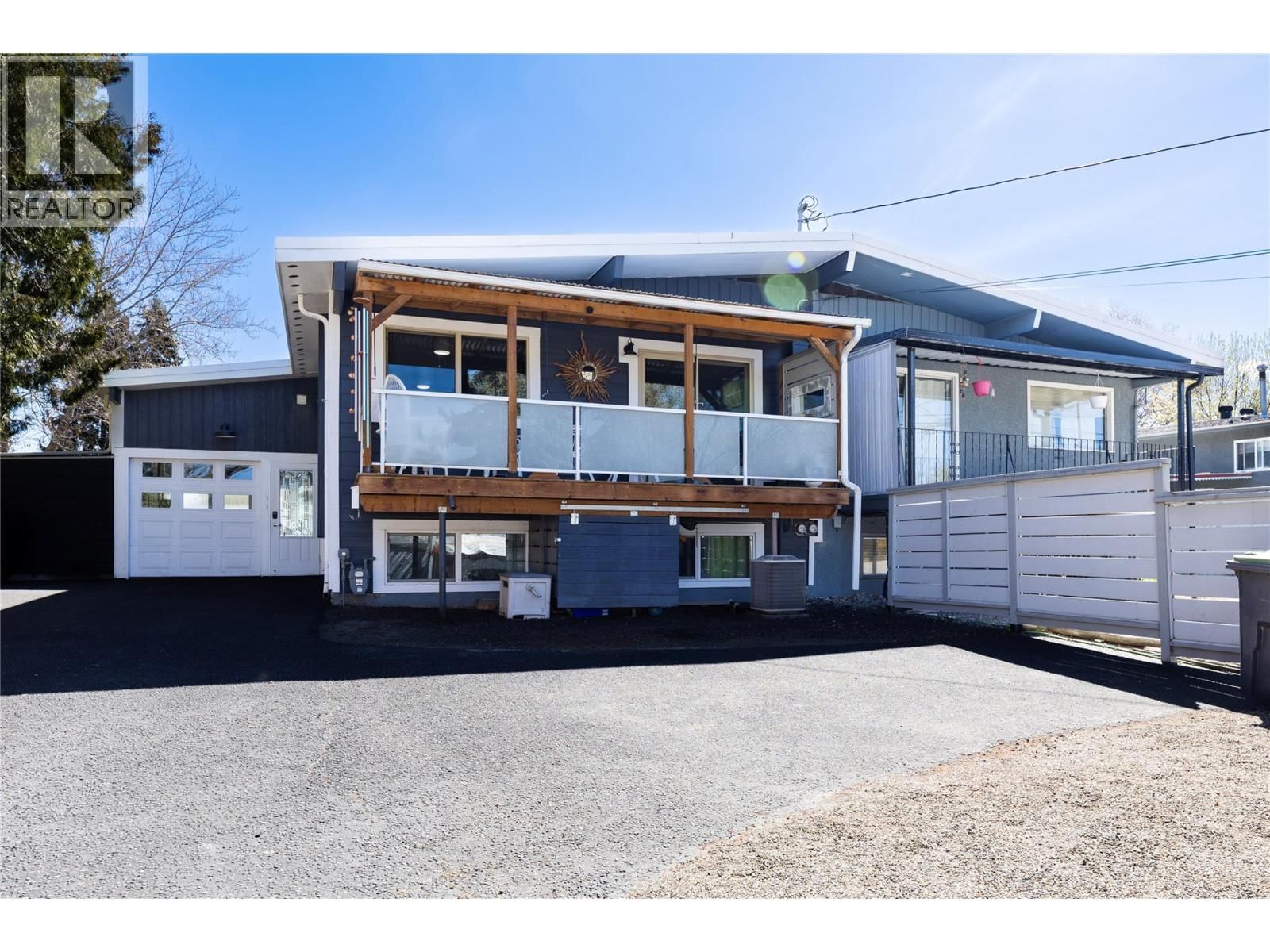 4171 LAKESHORE ROAD Image 1