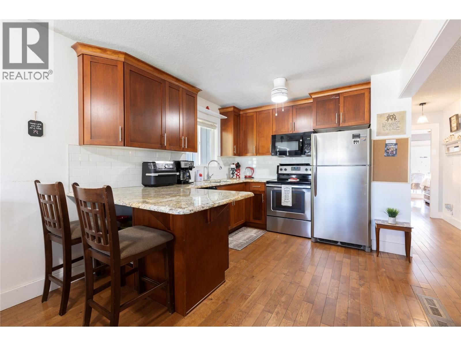 4171 LAKESHORE ROAD Image 3