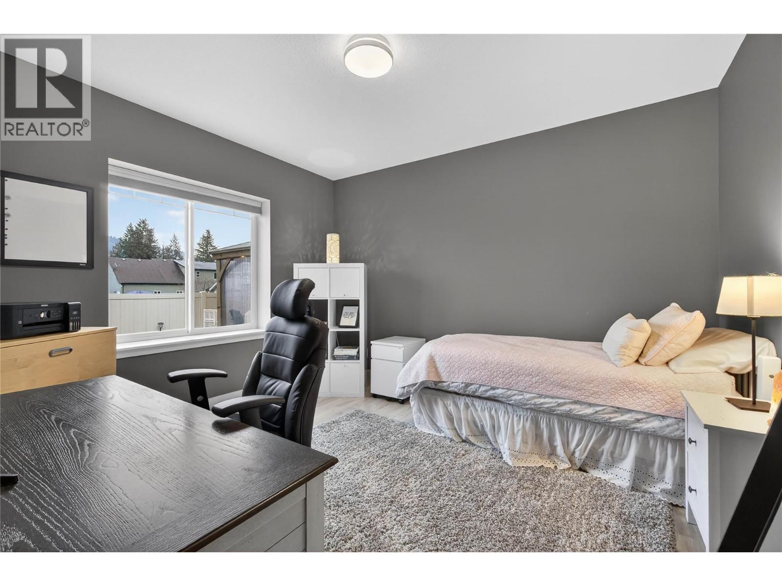 339 HUMMINGBIRD AVENUE Image 39