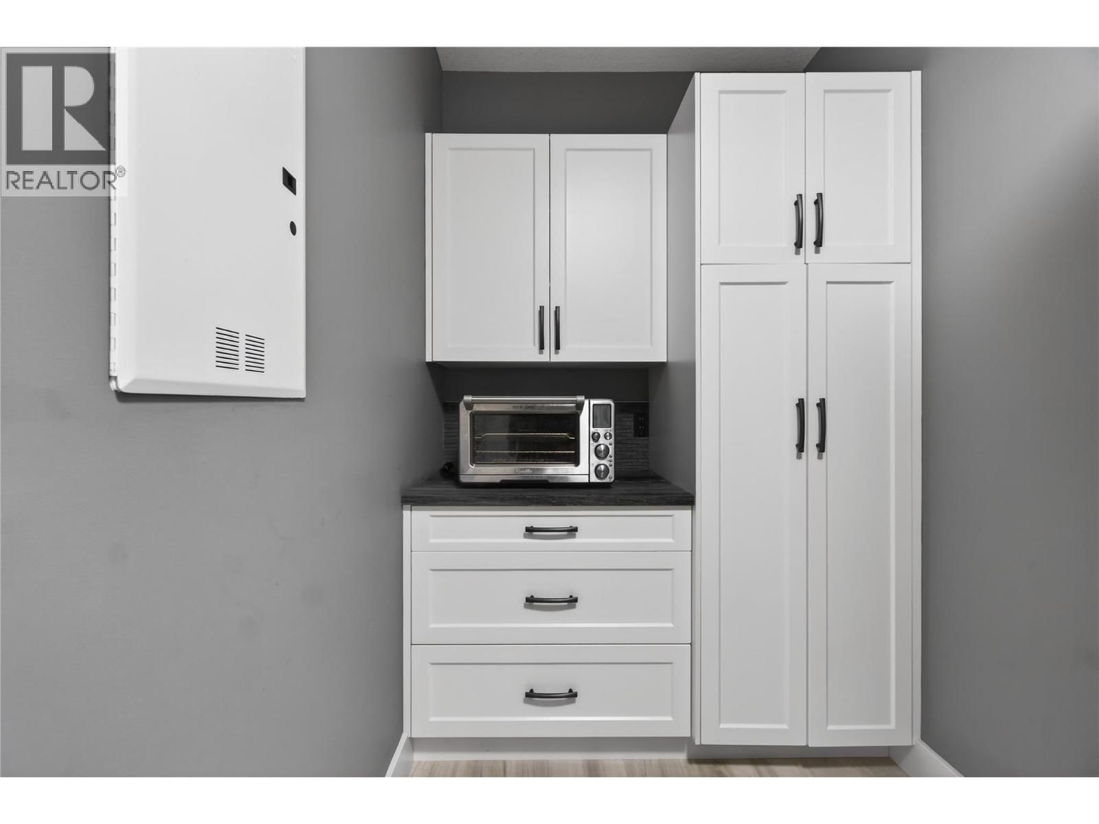 339 HUMMINGBIRD AVENUE Image 44