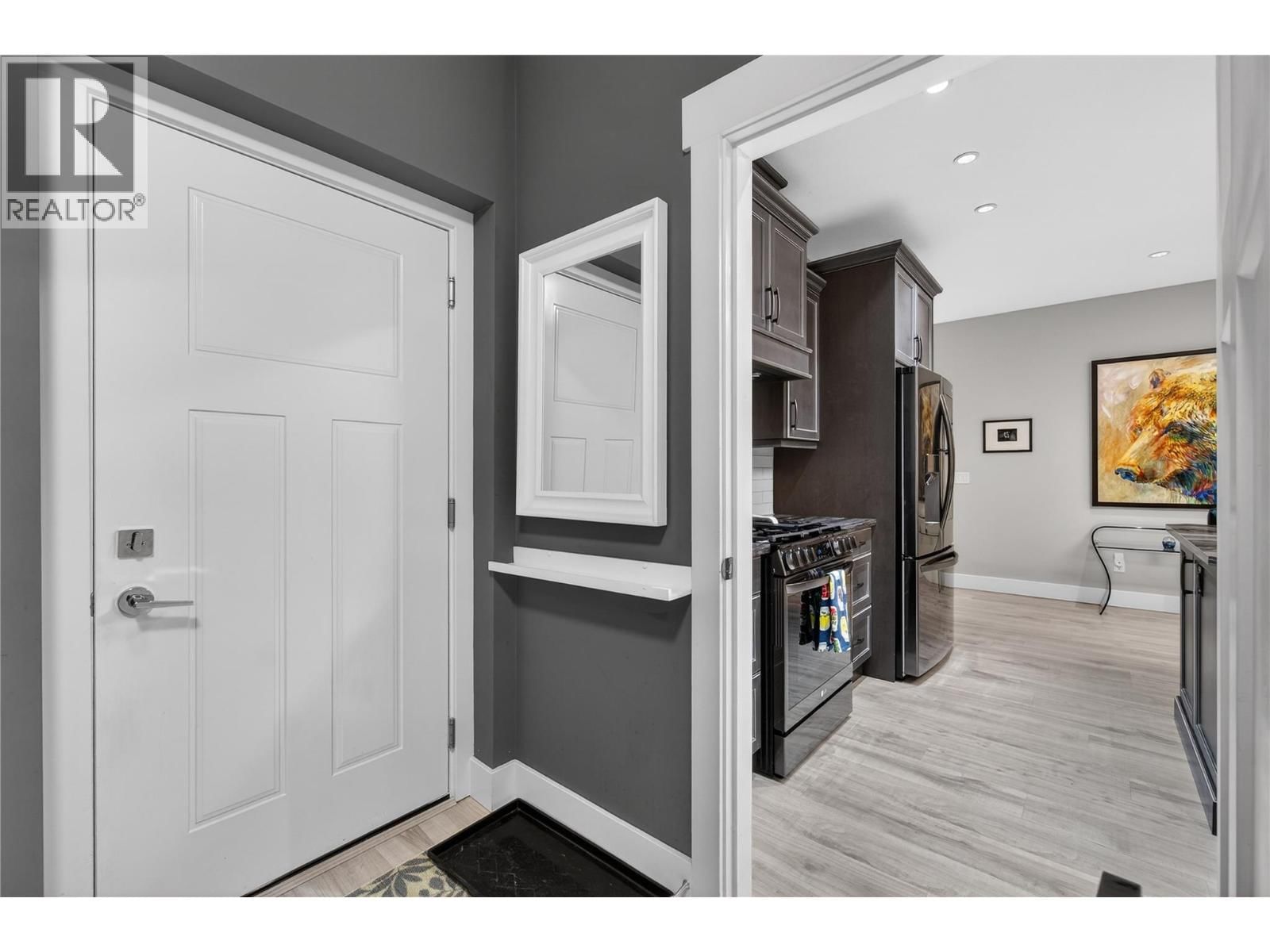 339 HUMMINGBIRD AVENUE Image 45