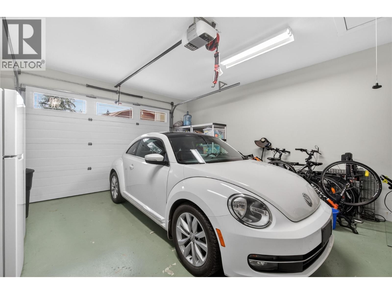 339 HUMMINGBIRD AVENUE Image 47