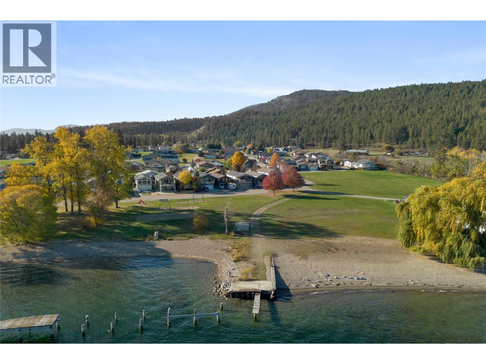 339 HUMMINGBIRD AVENUE Image 69