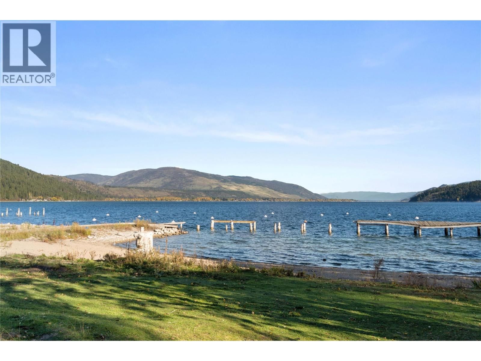 339 HUMMINGBIRD AVENUE Image 78