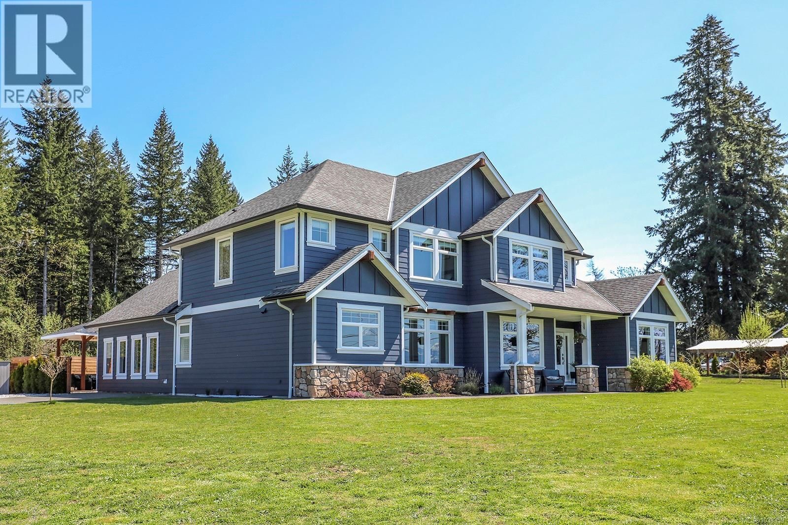 2495 Graham Road, Courtenay, British Columbia V9J 1T4