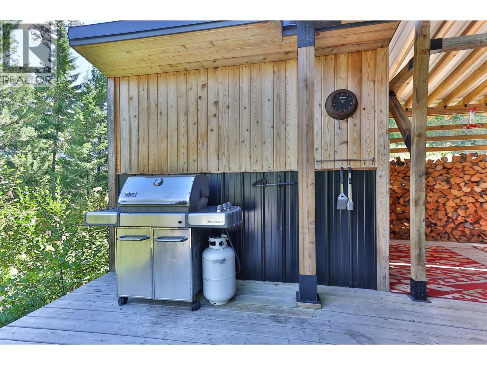 LOWER ARROW LAKE Image 16