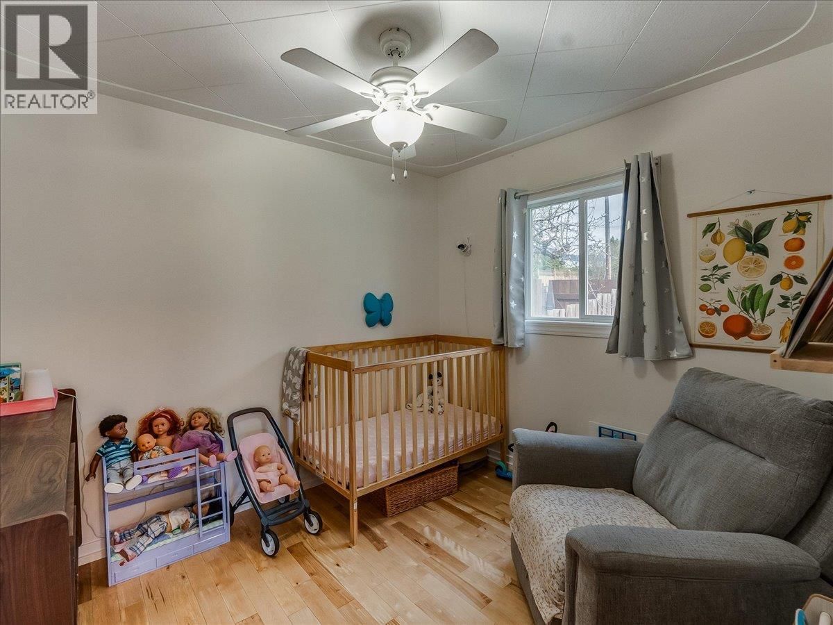 702 6TH STREET Image 18