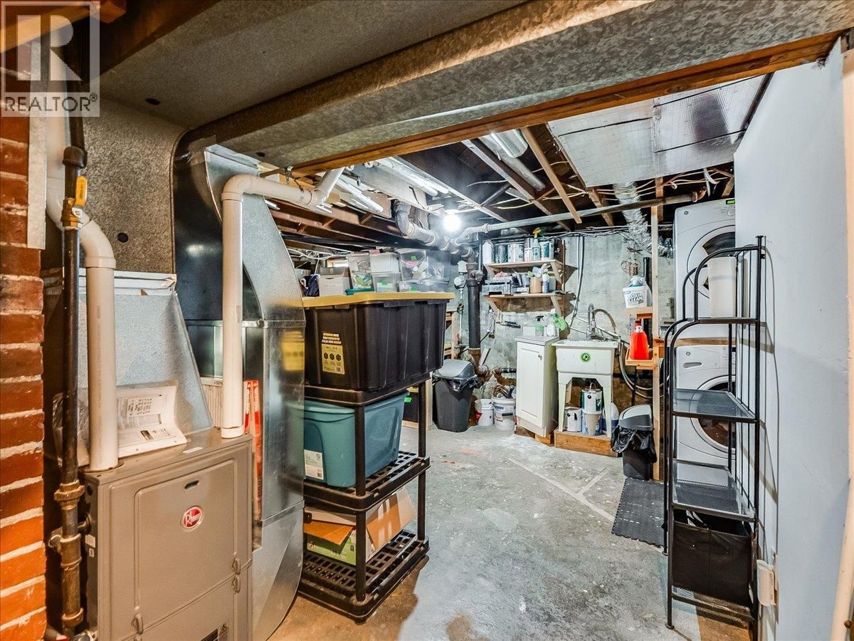 702 6TH STREET Image 43