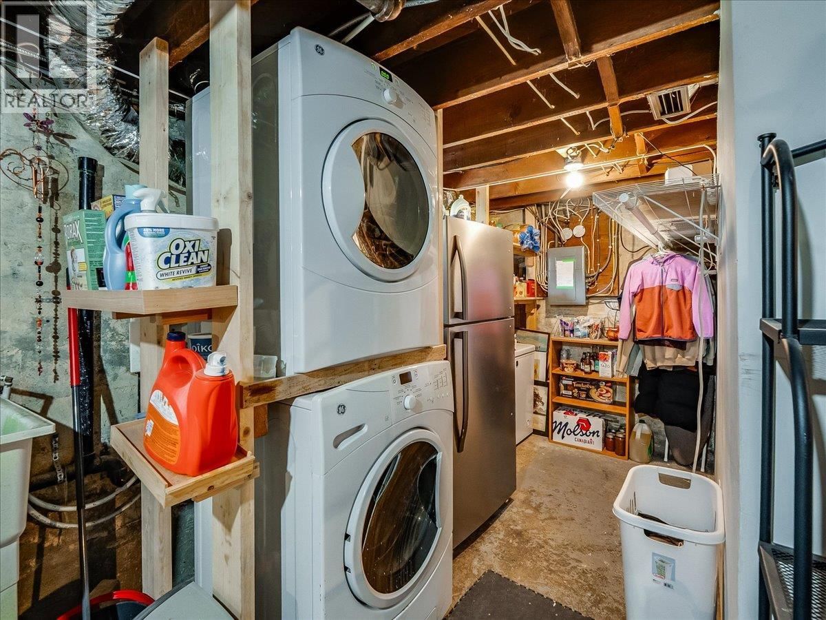 702 6TH STREET Image 45