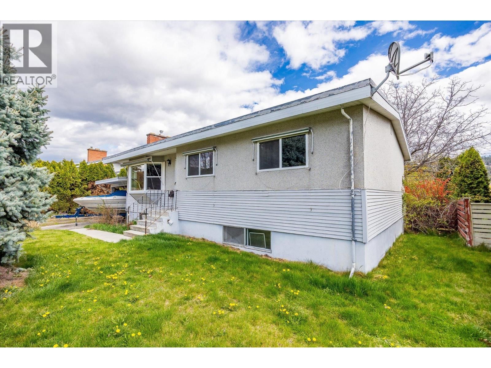 945 KENNEDY STREET Image 50