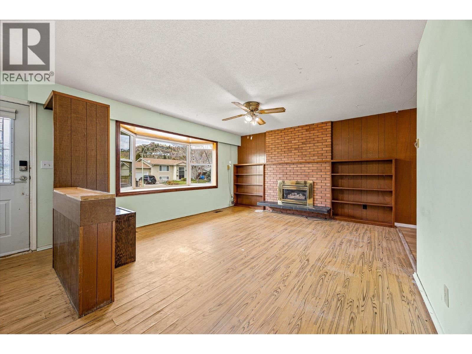 945 KENNEDY STREET Image 6