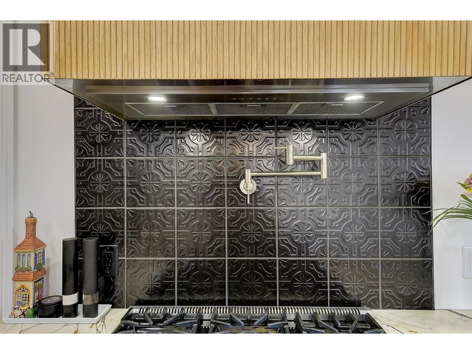 570 VINTAGE TERRACE ROAD Image 22