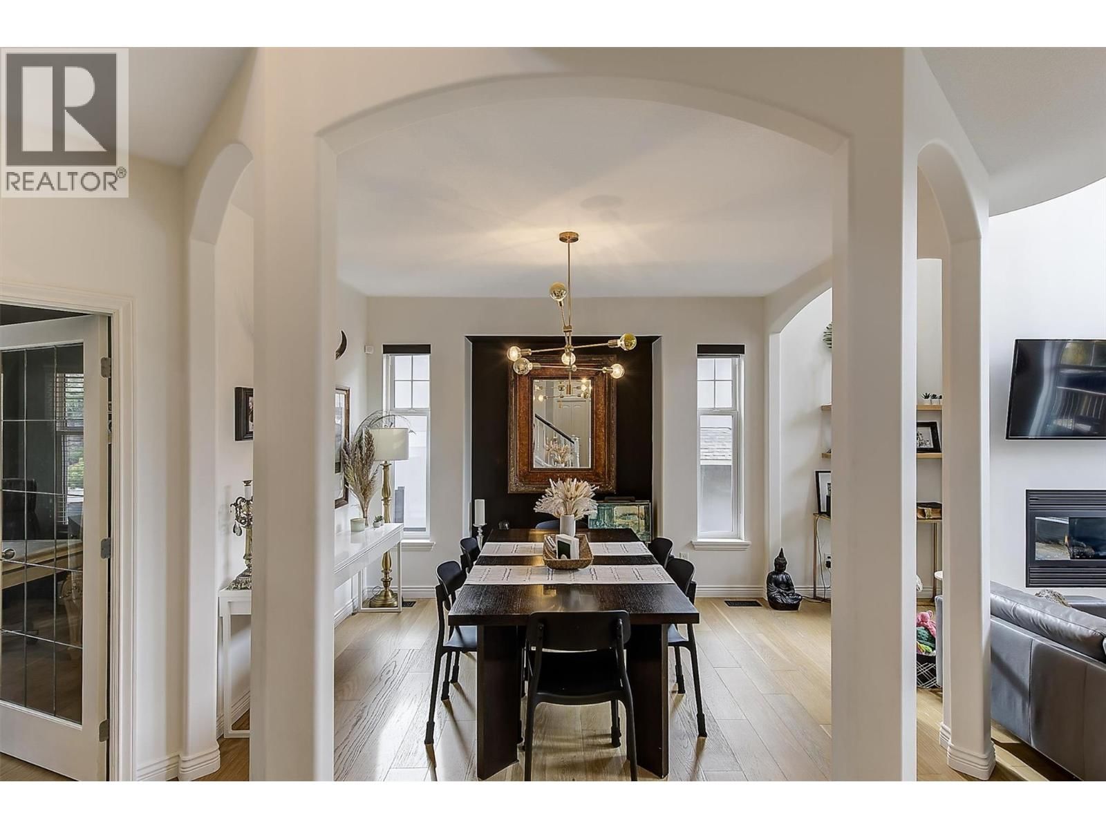 570 VINTAGE TERRACE ROAD Image 23