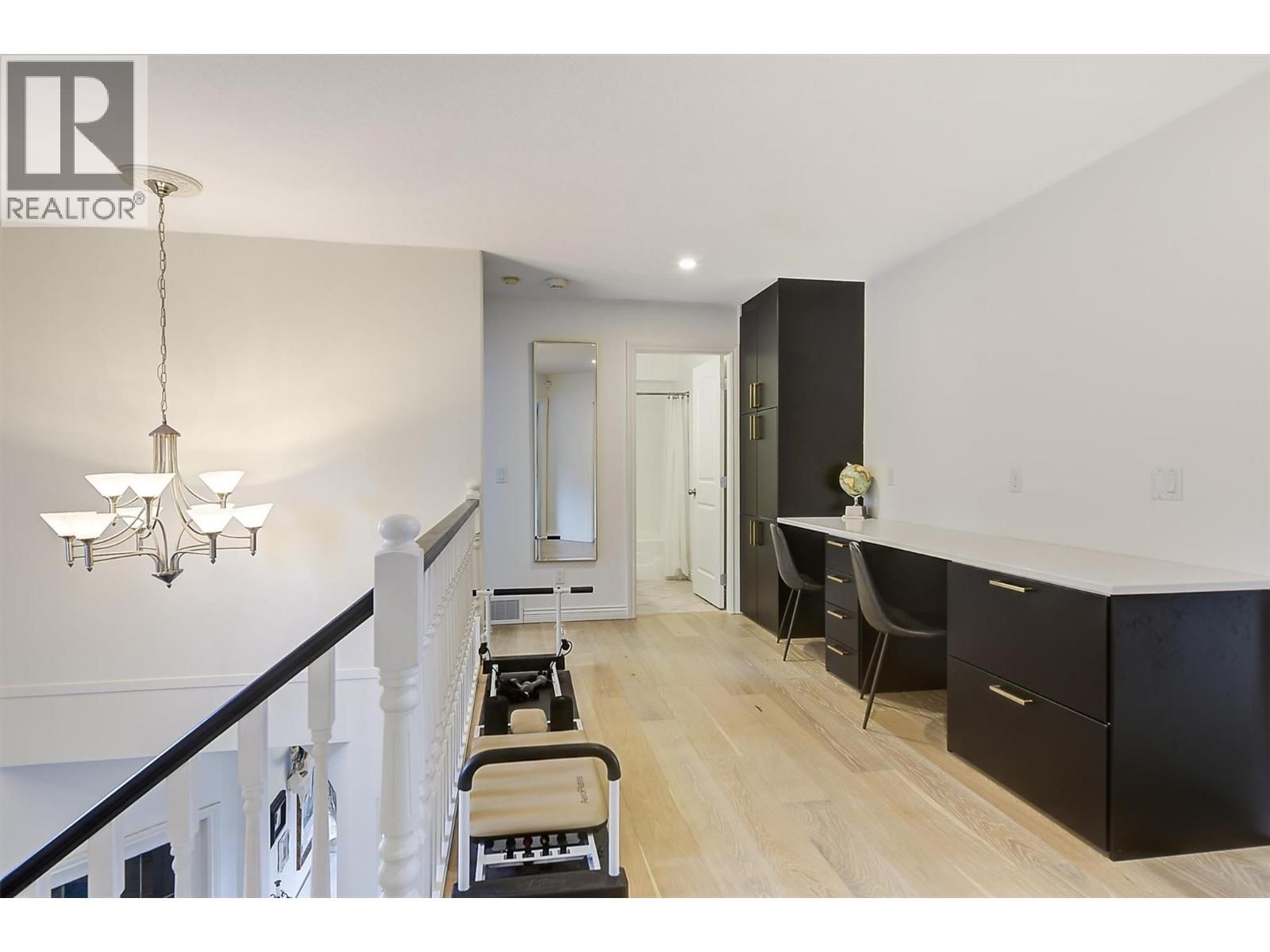 570 VINTAGE TERRACE ROAD Image 44