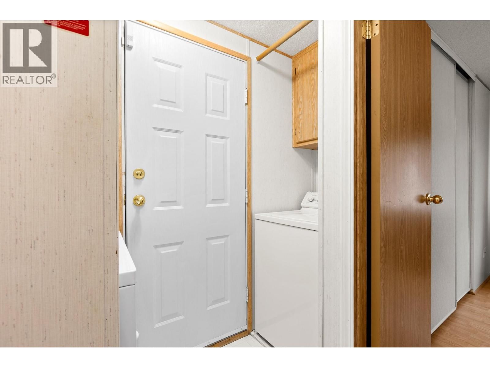 33 - 1929 97 HIGHWAY SOUTH Image 10