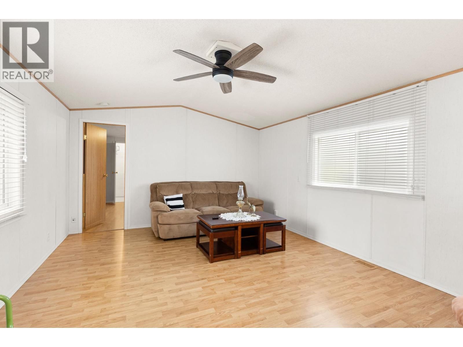 33 - 1929 97 HIGHWAY SOUTH Image 17