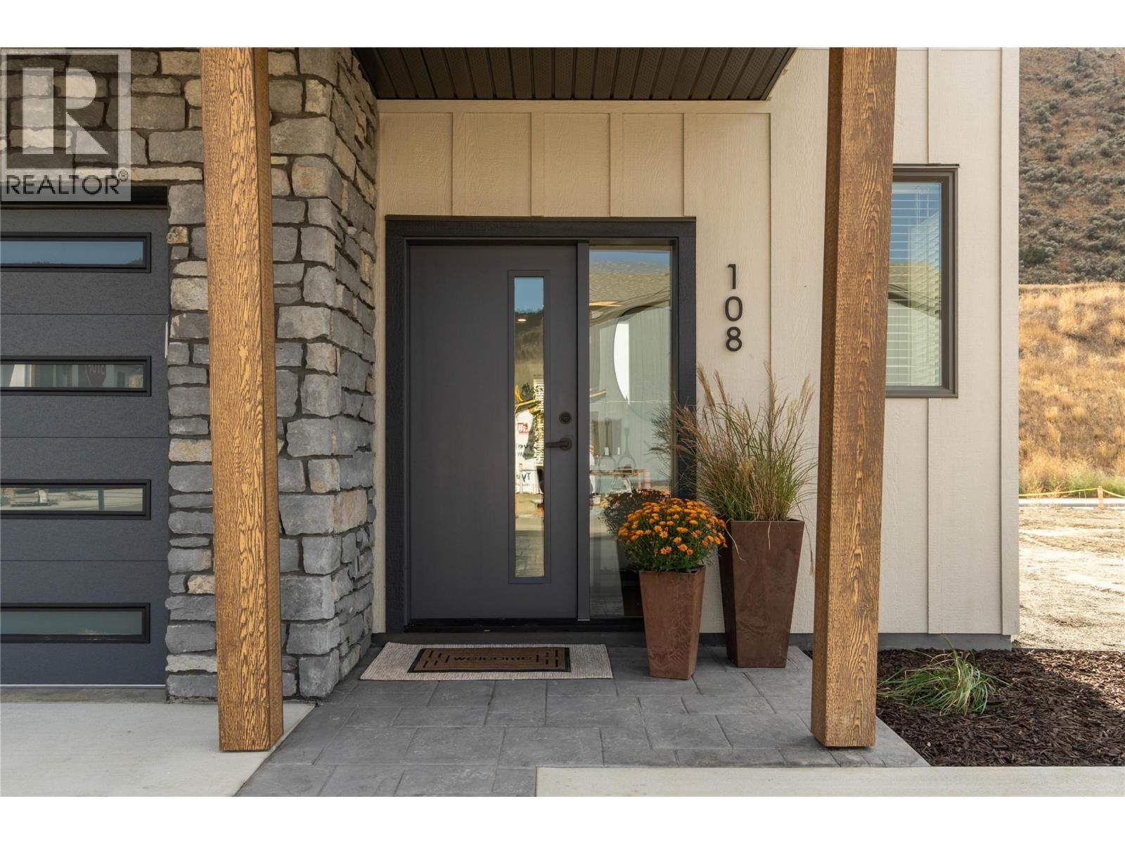 108 - 3580 VALLEYVIEW DRIVE Image 24