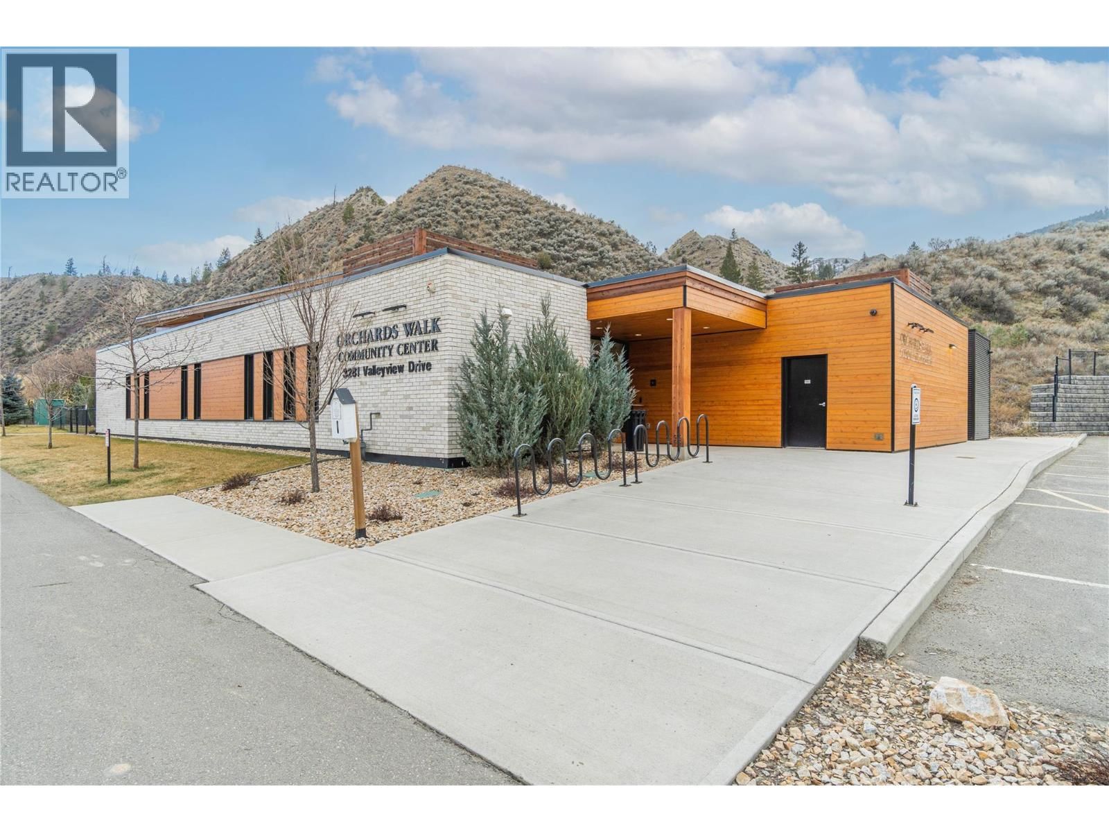 108 - 3580 VALLEYVIEW DRIVE Image 30