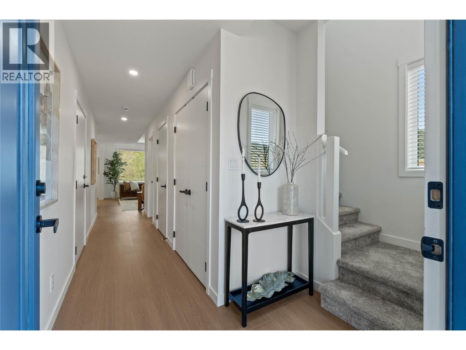 108 - 3580 VALLEYVIEW DRIVE Image 7